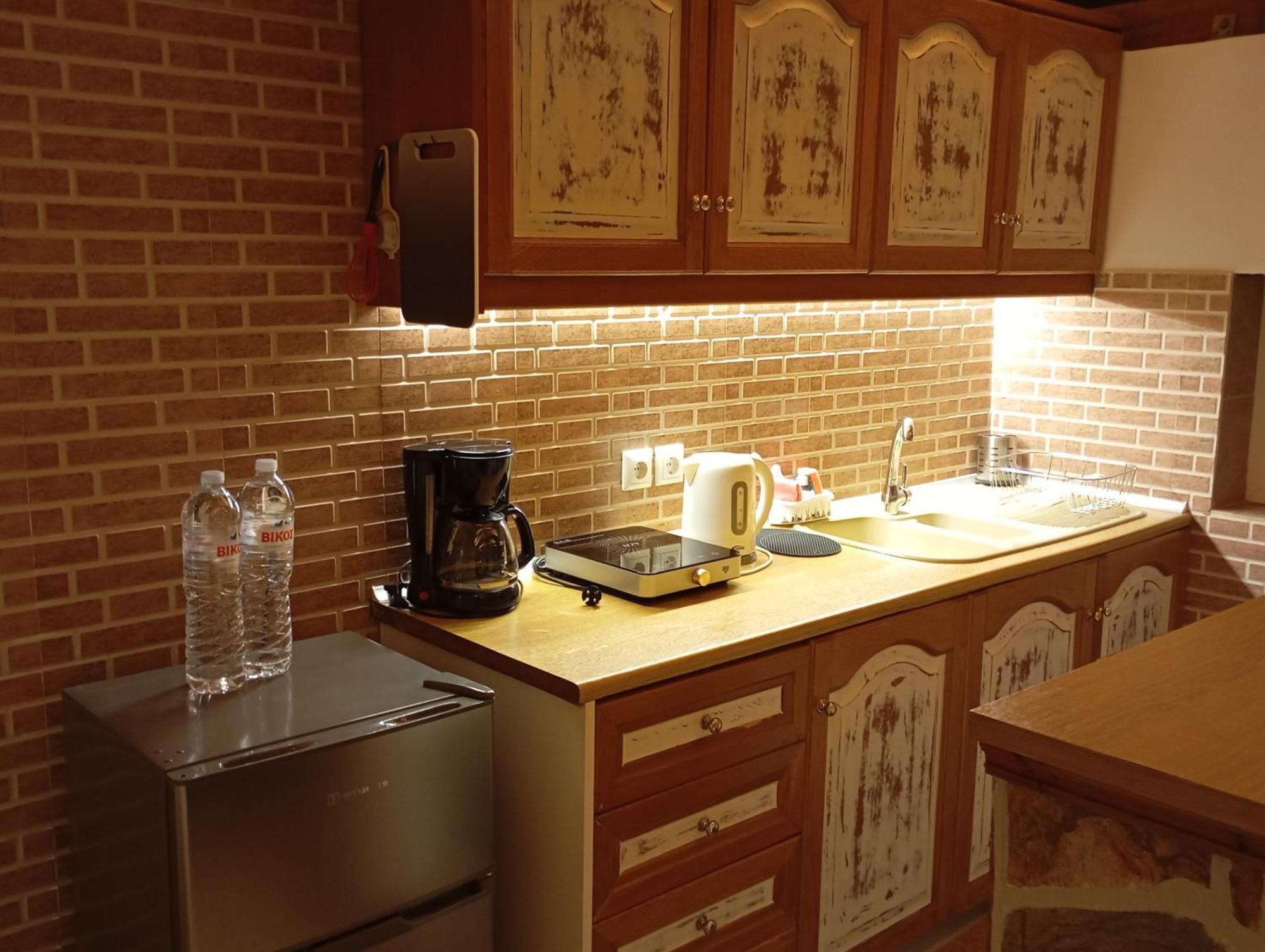 Anna'S Apartment And Studio Artemida  Ngoại thất bức ảnh