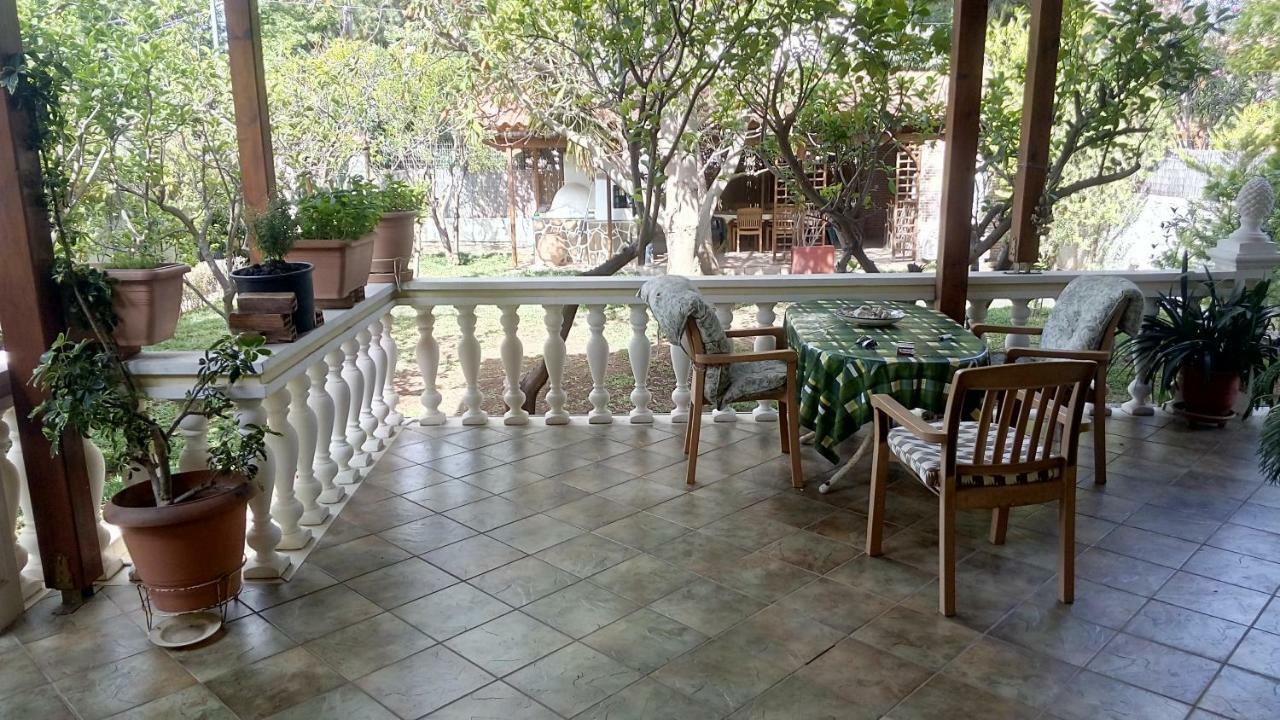 Anna'S Apartment And Studio Artemida  Ngoại thất bức ảnh